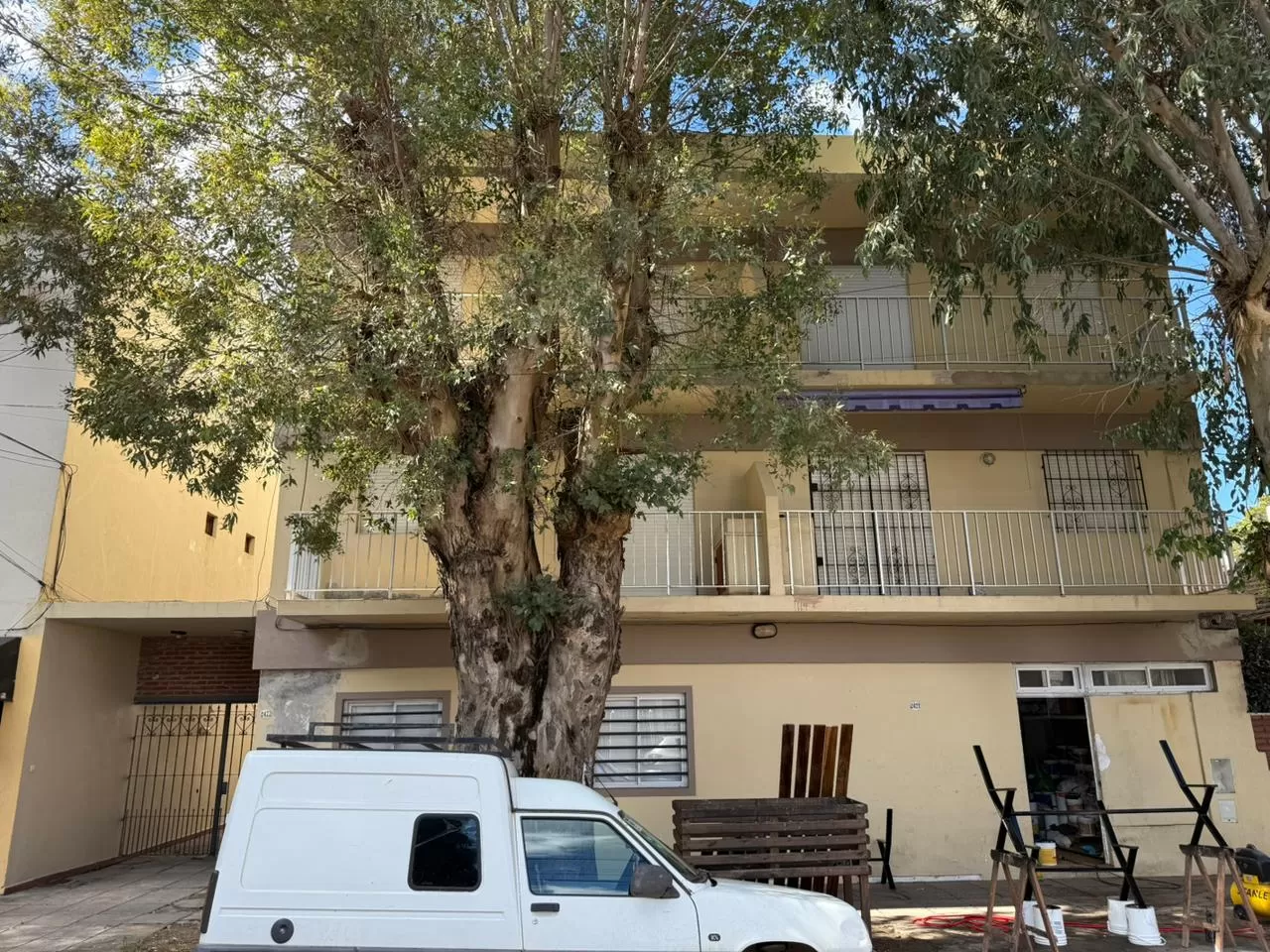 Departamento en San Bernardo - Depto. dos ambientes con cochera en San Bernardo (ID 112)