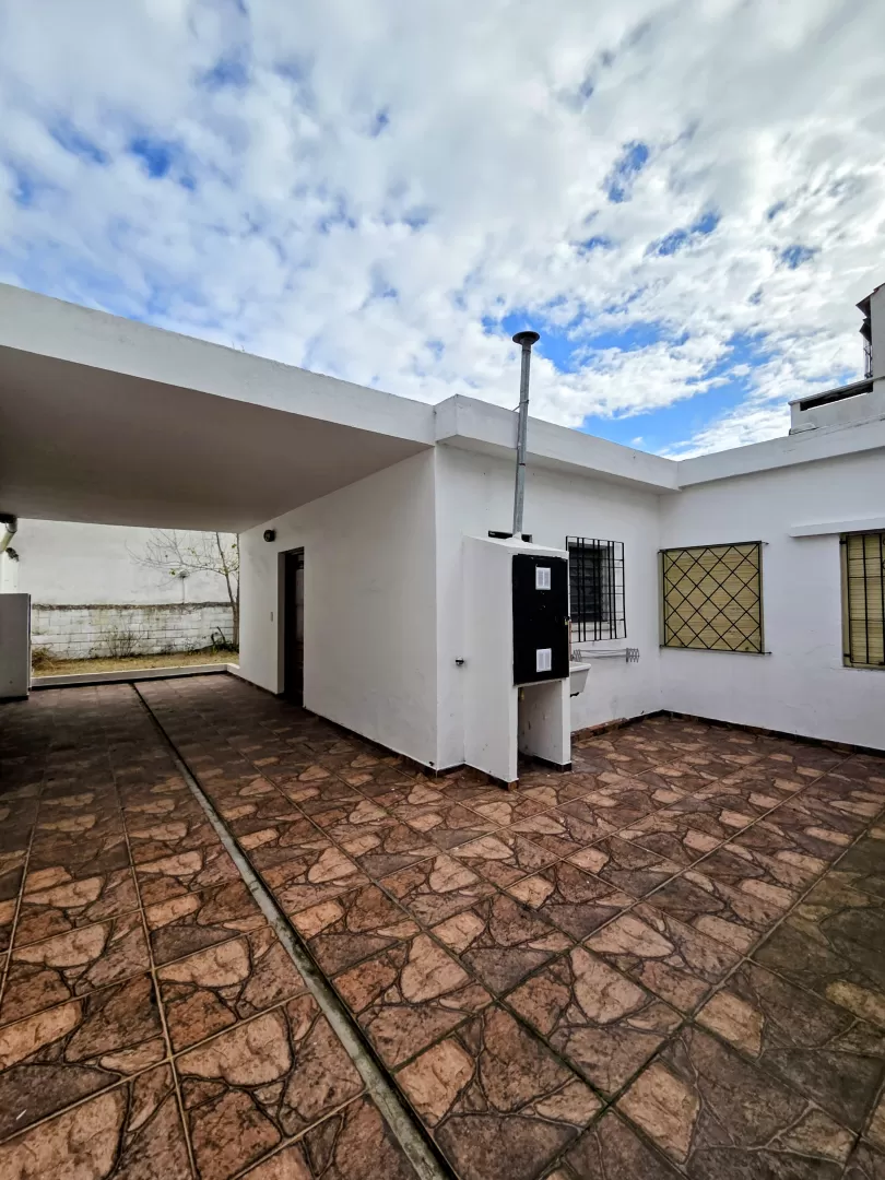Departamento en San Bernardo - 3 amb. Plata baja a dos del mar   5/6 px.  Uf3 (ID 120)